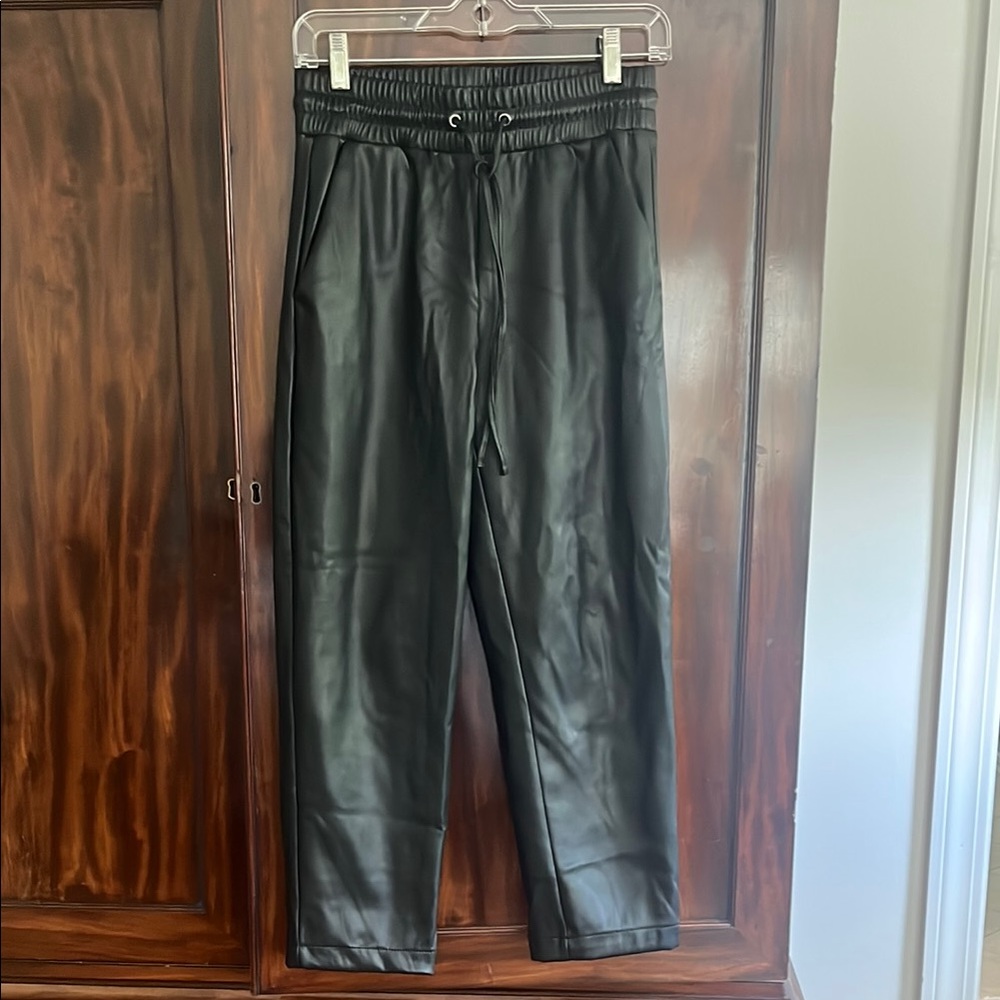 LOFT Black Jogger Sweatpants with Luxe Finish